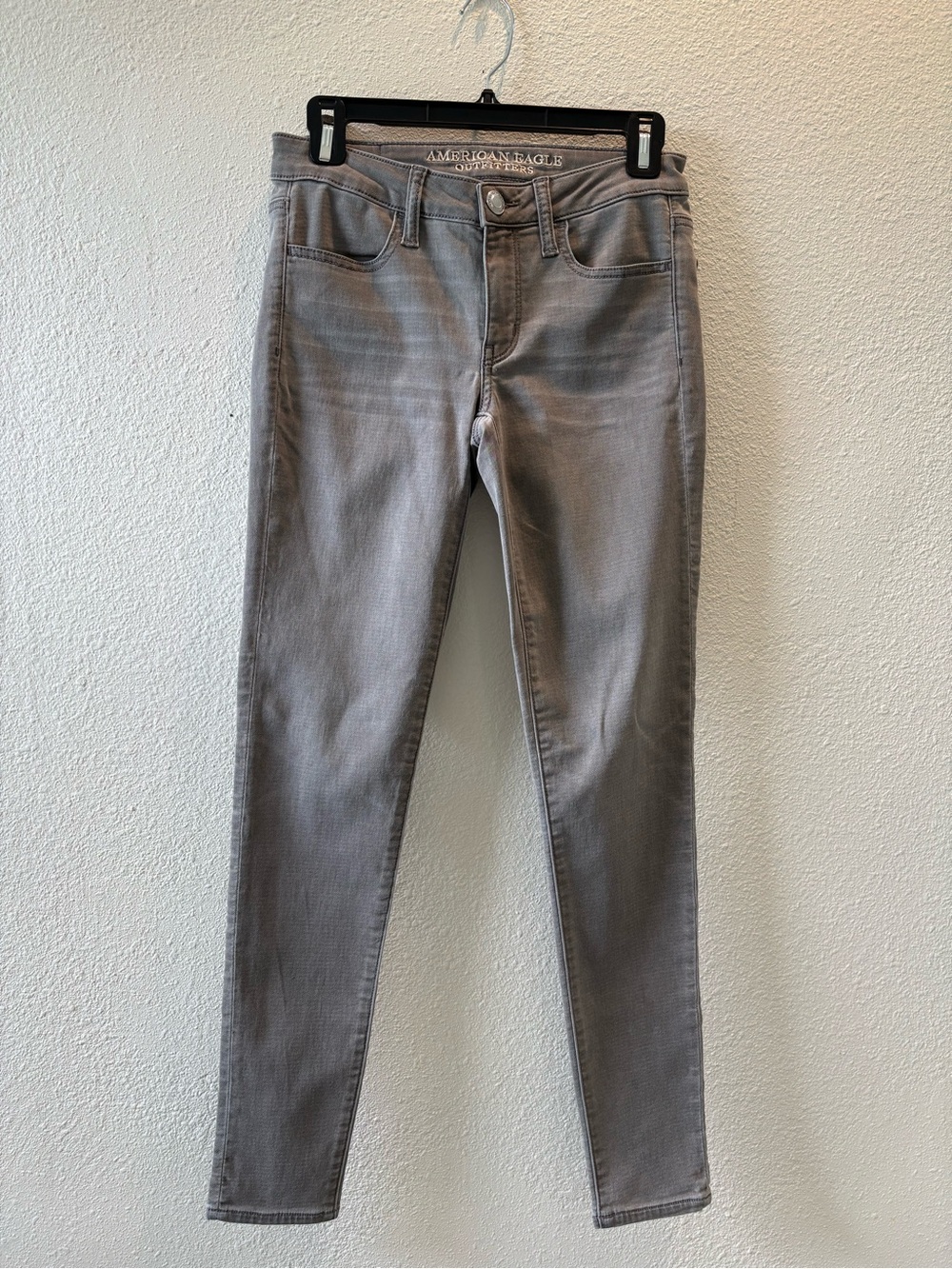 American Eagle Outfitters Women’s Light Grey Skinny Jeans